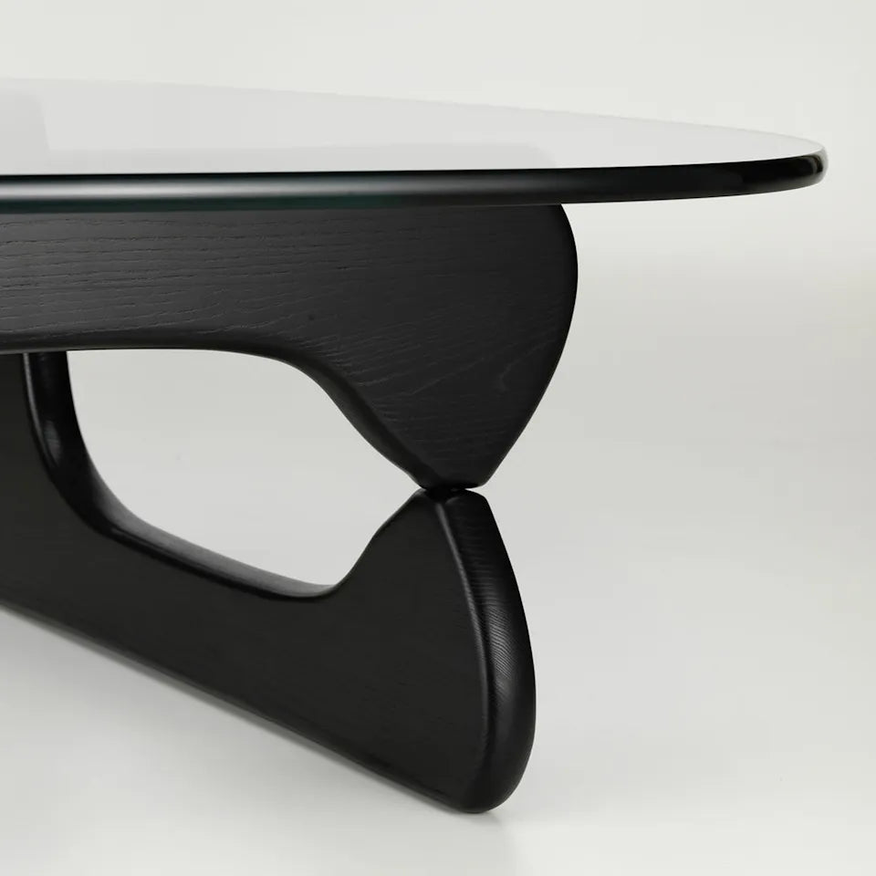 Noguchi Coffee Tafel